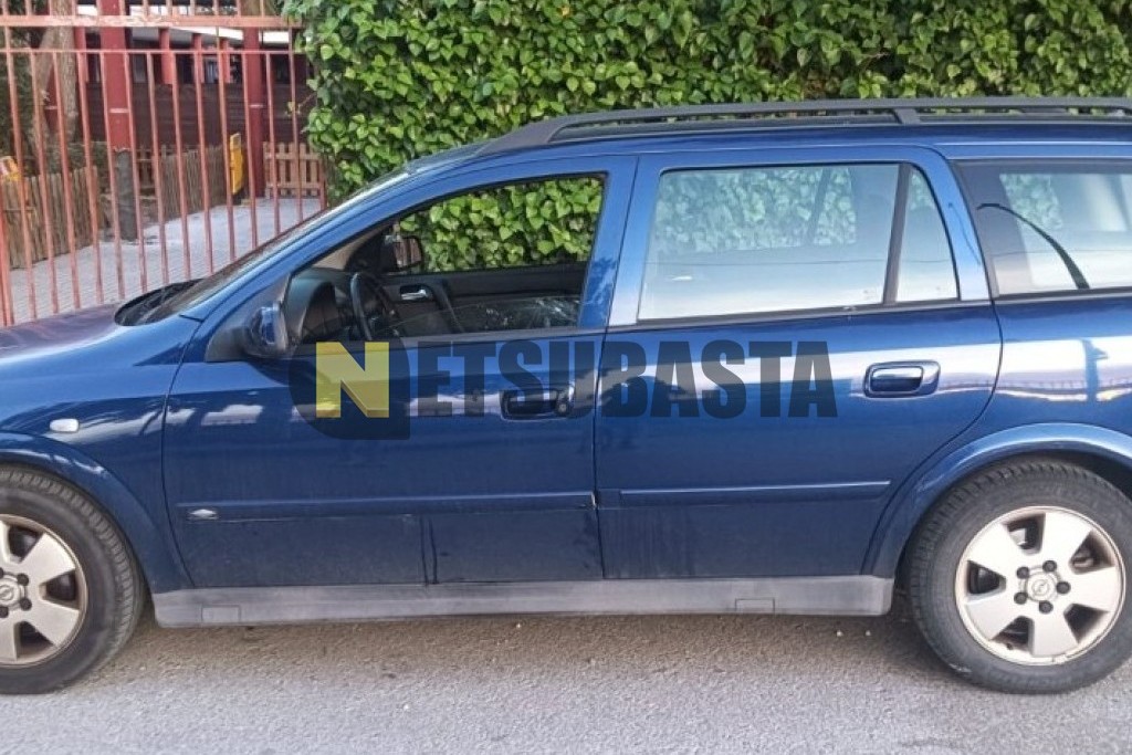 Opel Astra Caravan 2.0 DTi 2004