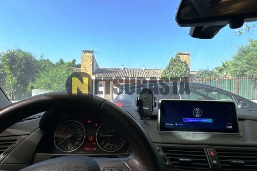 Bmw X1 sDrive18d 2011