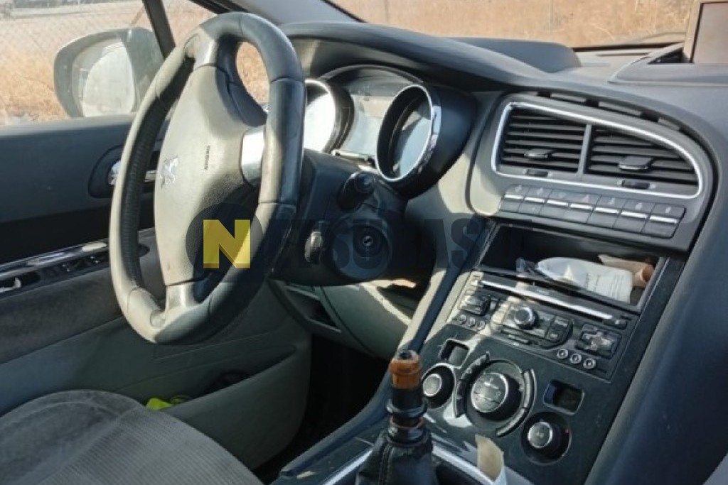 Peugeot 5008 2.0 HDI FAP 2009