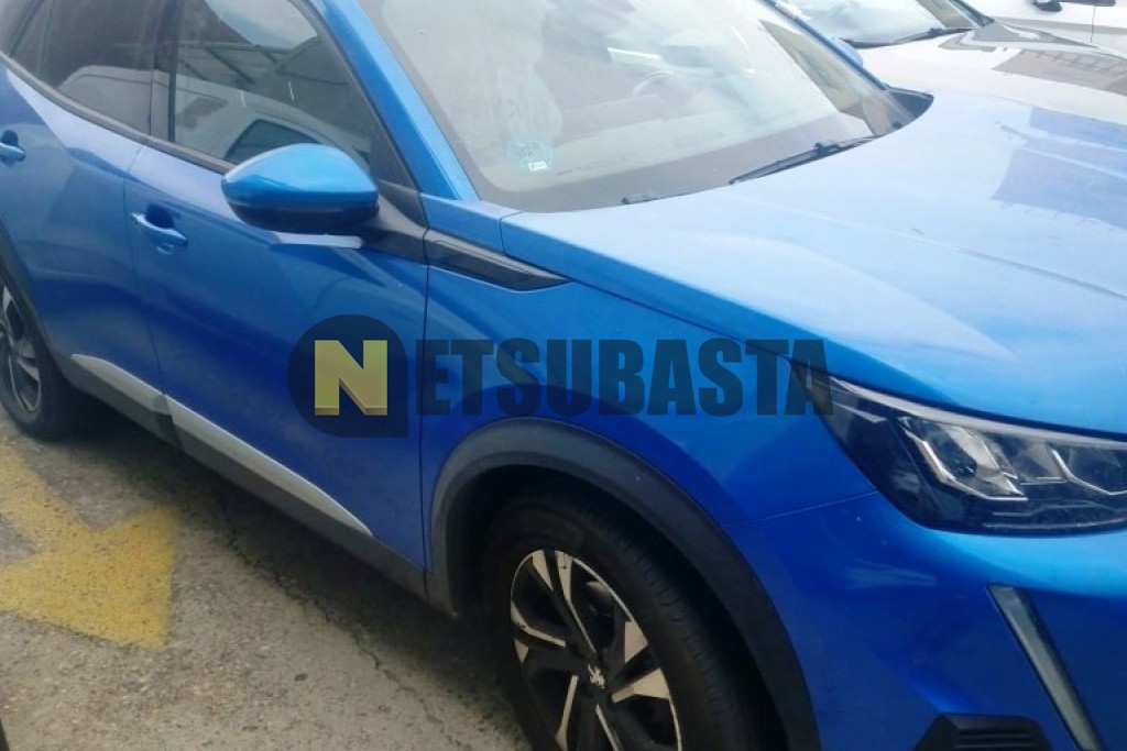 Peugeot 2008 1.5 BlueHDi EAT8 2021