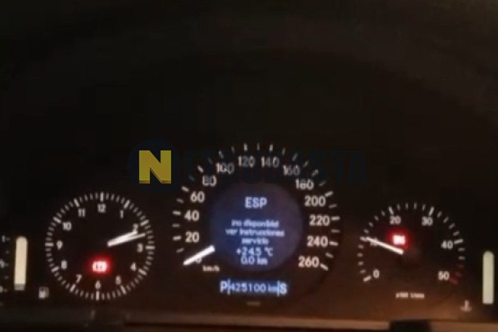 Mercedes-Benz E 270 CDI Aut. 2002
