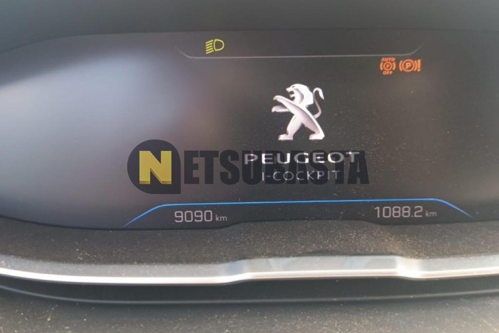 Peugeot 3008 Plug-In Hybrid e-EAT8 2024