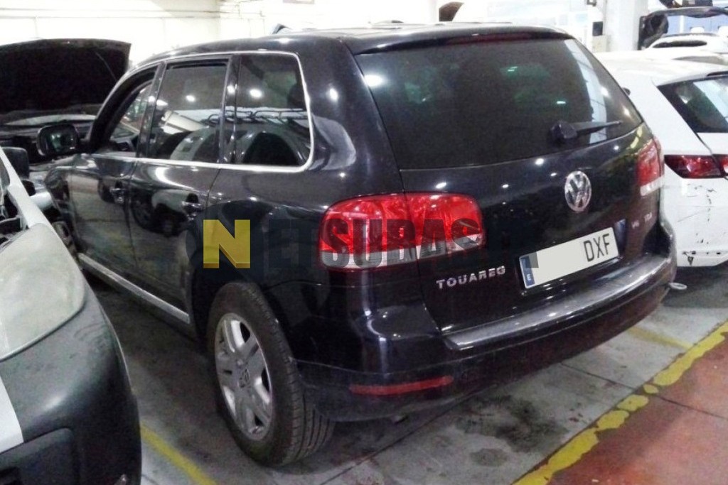 Volkswagen Touareg 3.0 V6 TDI Tiptronic 6 vel. 2006