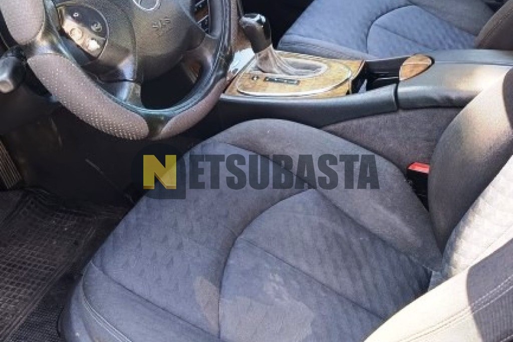 Mercedes-Benz E 220 CDI Aut. 2002