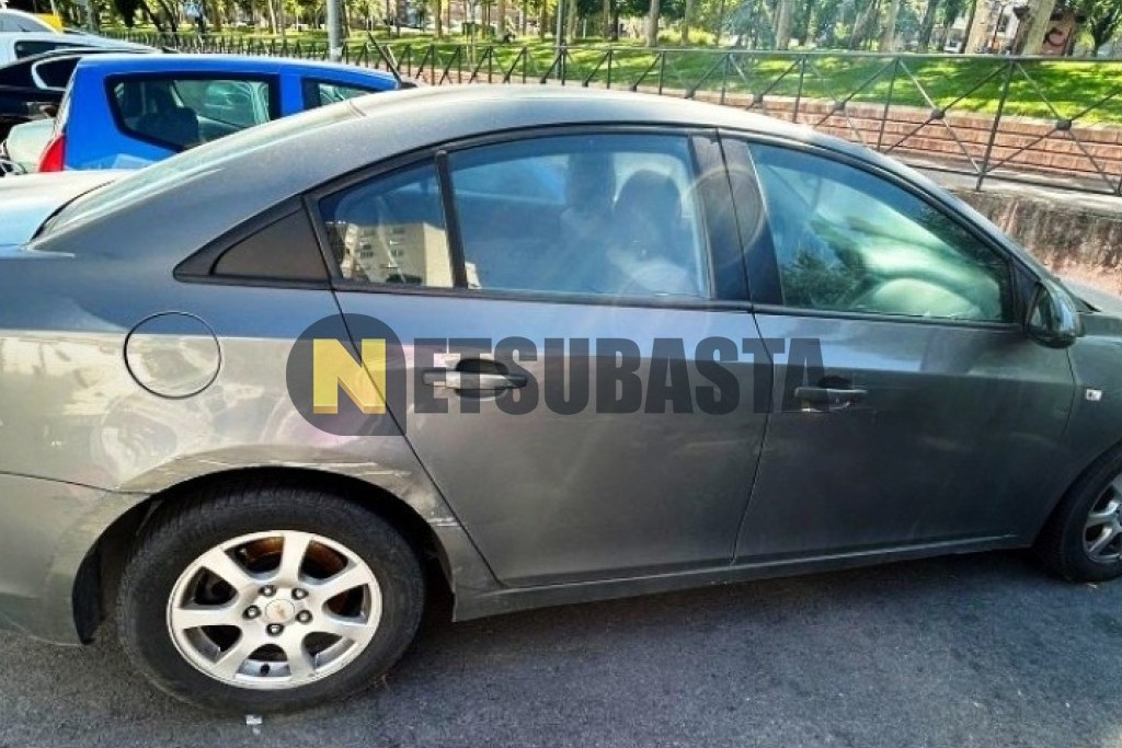 Chevrolet Cruze 2.0 VCDI 2010
