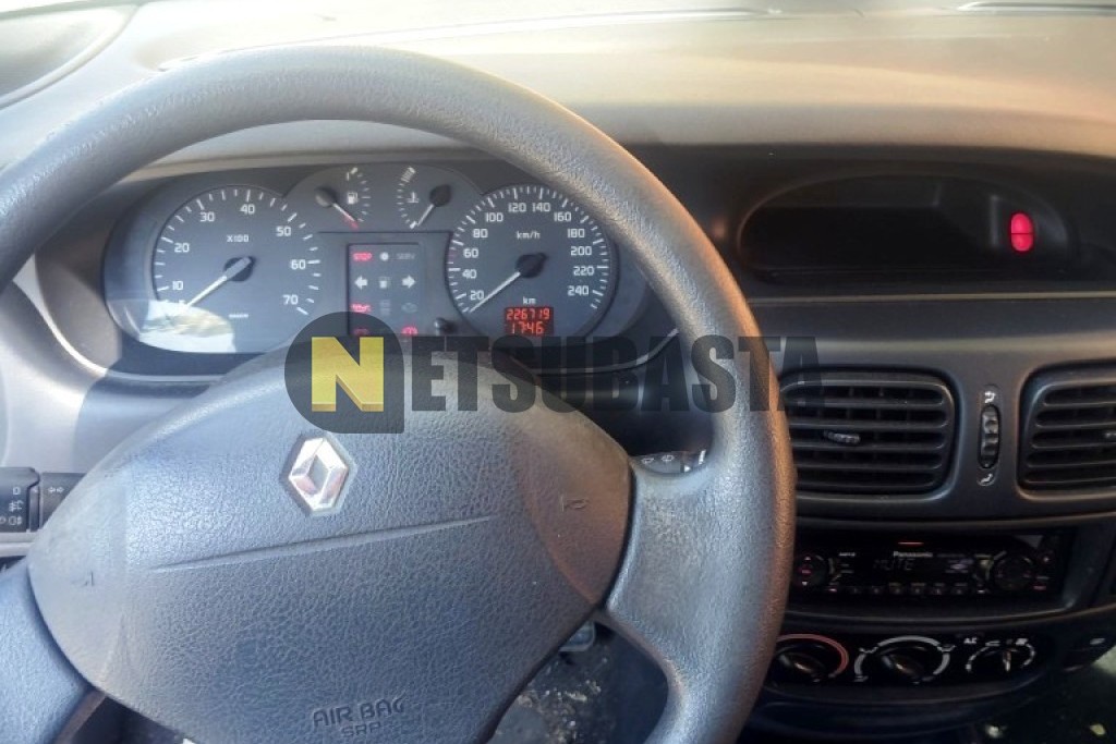 Renault Megane 1.6 2001