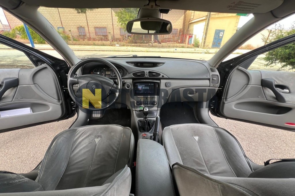 Renault Laguna Grand Tour 2.2 dCi 2004