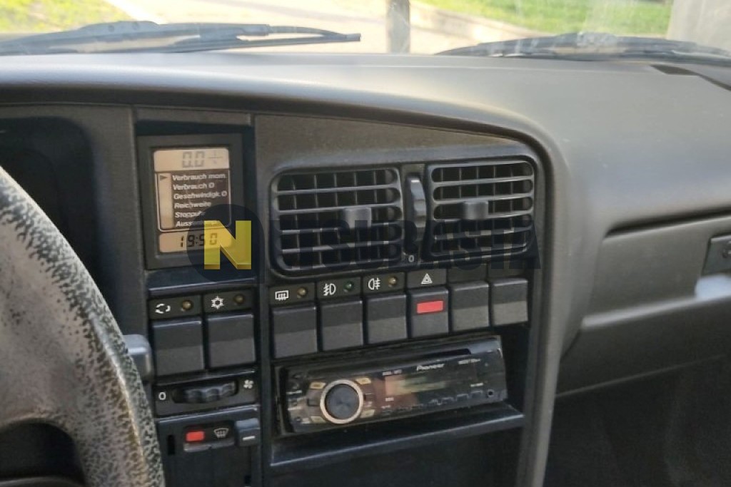 Opel Omega 2.0i 1988