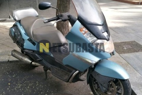 Suzuki BURGMAN 200 2011