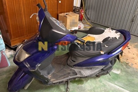 Yamaha Why 50 2001