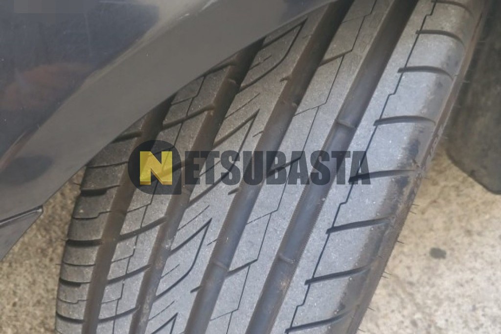 Jaguar XF 2.7D V6 2008