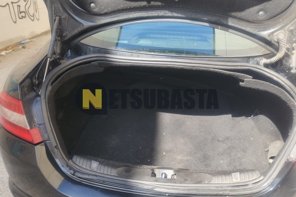 Jaguar XF 2.7D V6 2008