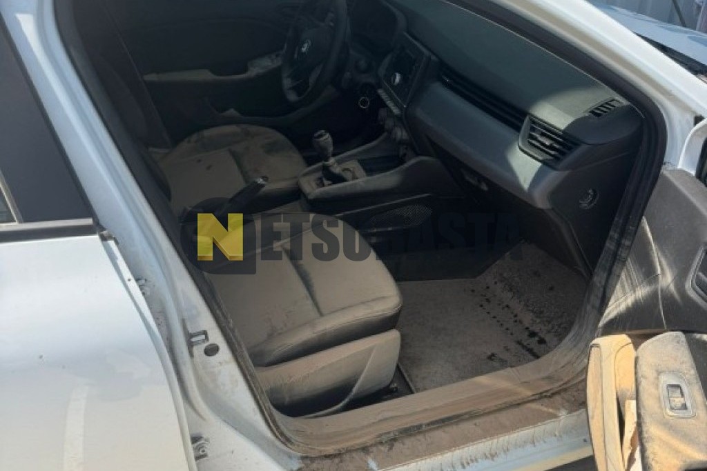 Renault Clio 1.0 SCe 2023