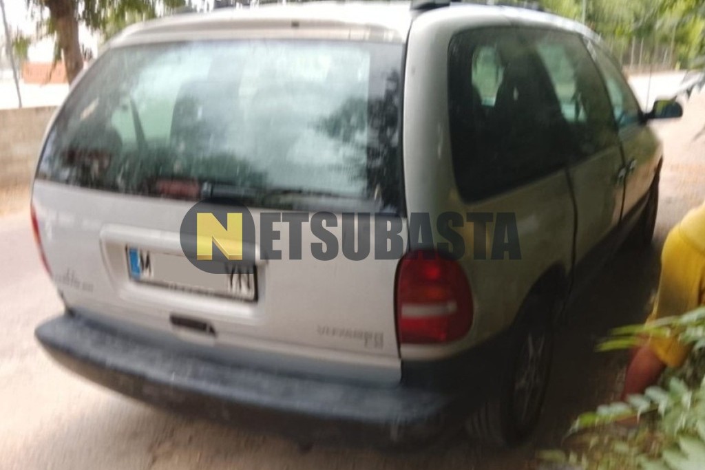 Chrysler Voyager 2.4 1999