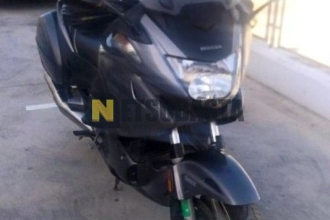 Suzuki BURGMAN 200 2011