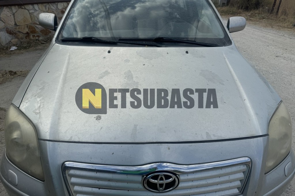Toyota Avensis Wagon 2.0 D-4D 2004