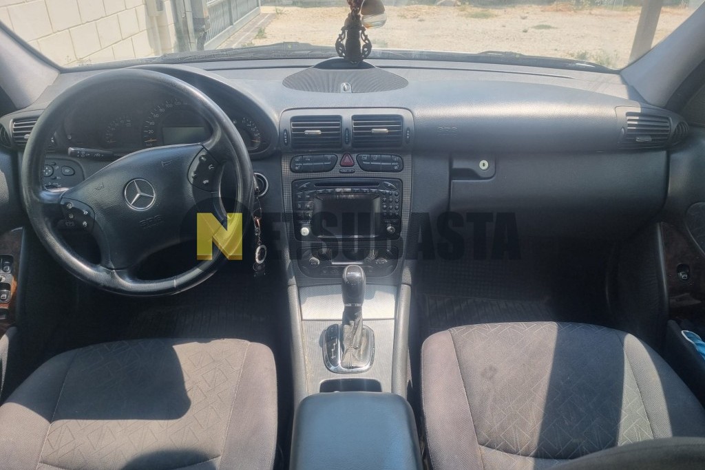 Mercedes-Benz C 220 CDI Aut. 2000