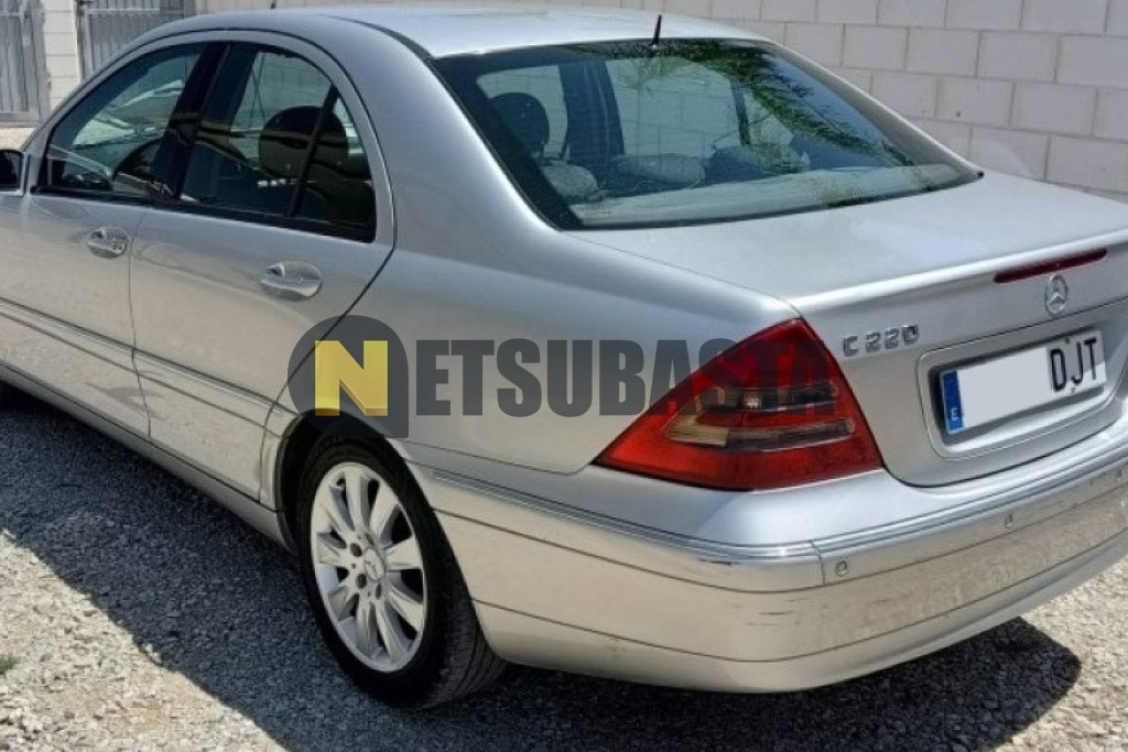 Mercedes-Benz C 220 CDI Aut. 2000