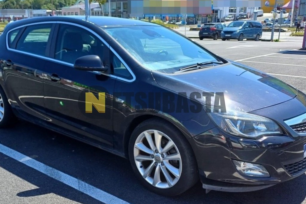 Opel Astra 2.0 CDTI 2010