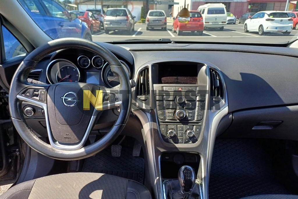 Opel Astra 2.0 CDTI 2010