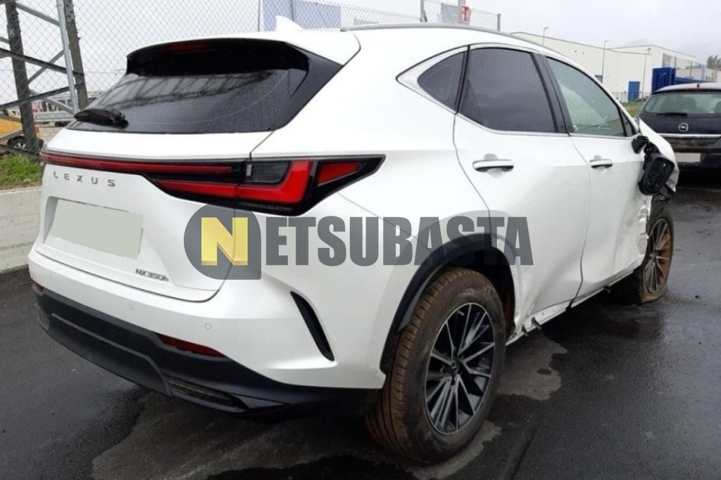 Lexus NX 350h 4WD 2022