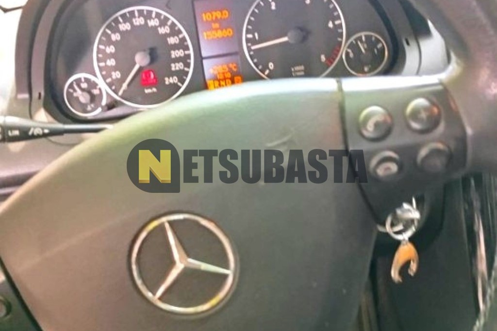 Mercedes-Benz A 180 CDI Autotronic 2011