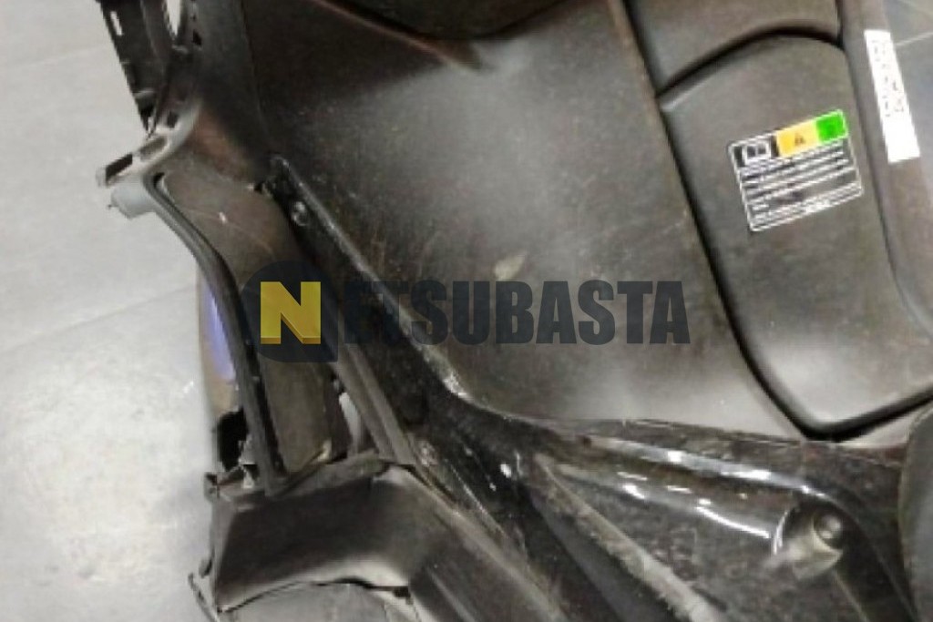 Yamaha XMAX 300 2024