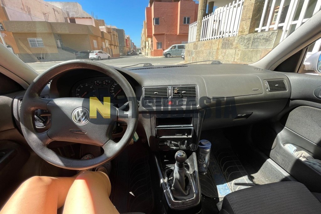 Volkswagen Golf 1.6 2000