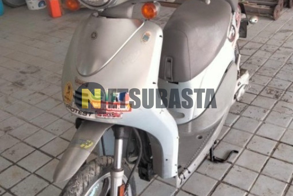 Yamaha Why 50 2006