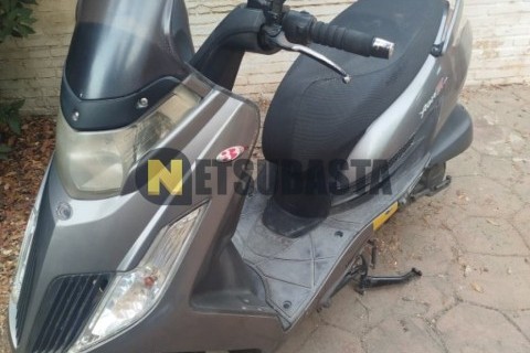 Yamaha Majesty 250 2004