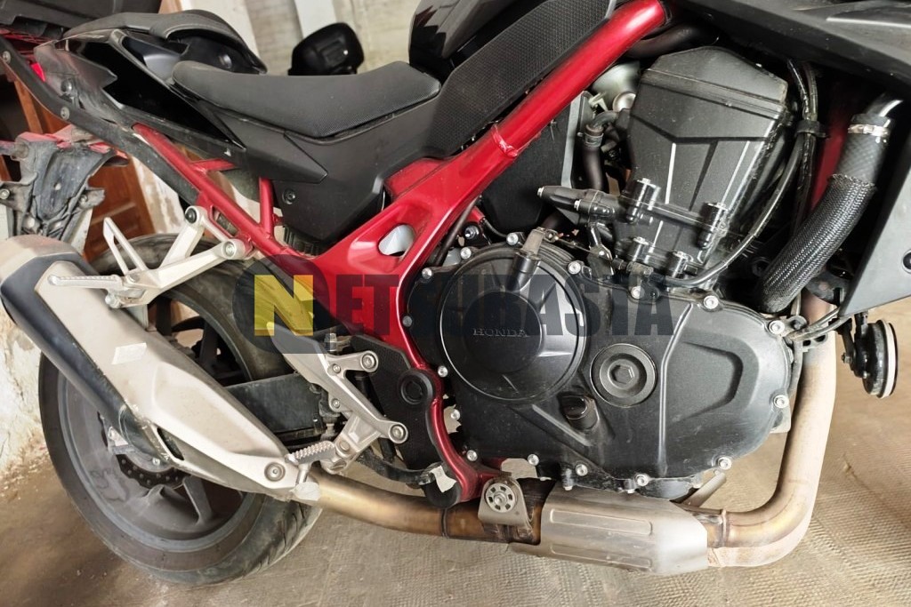 Honda CB 750 Hornet 2024