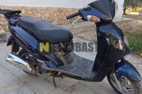Yamaha Majesty 250 2004