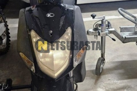 Yamaha Majesty 250 2004