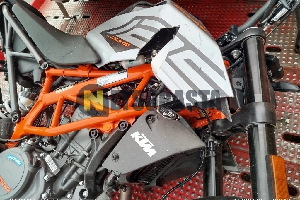 KTM 125 Duke 2023