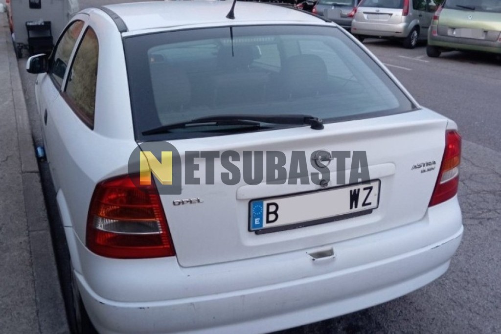 Opel Astra 2.0 DI 16V 2000