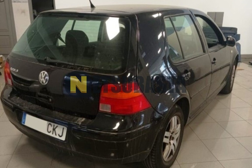 Volkswagen Golf 1.6 2003