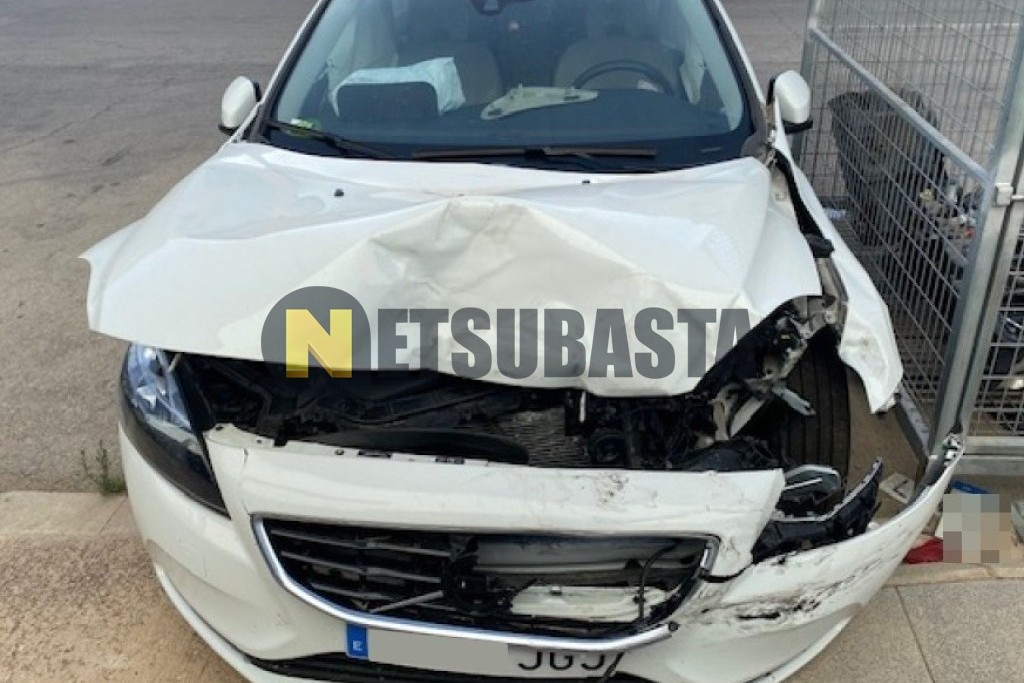 Volvo V40 2.0 D2 2015
