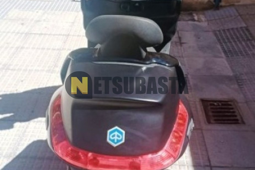 Piaggio X EVO 125 2015