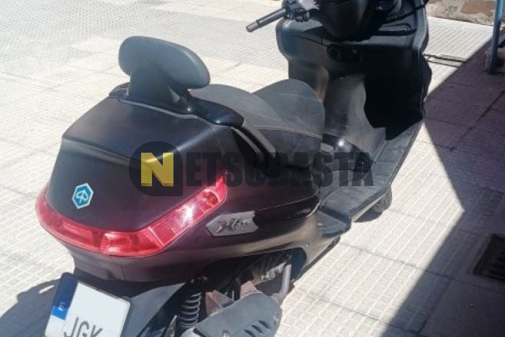 Piaggio X EVO 125 2015