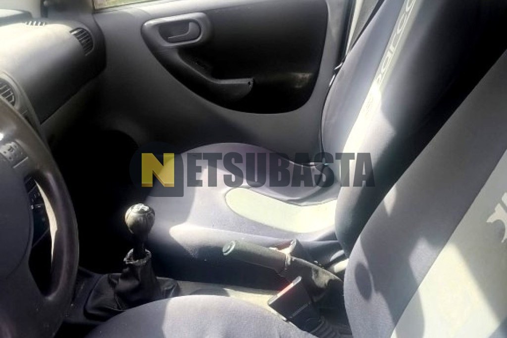 Opel Corsa 1.2 2001
