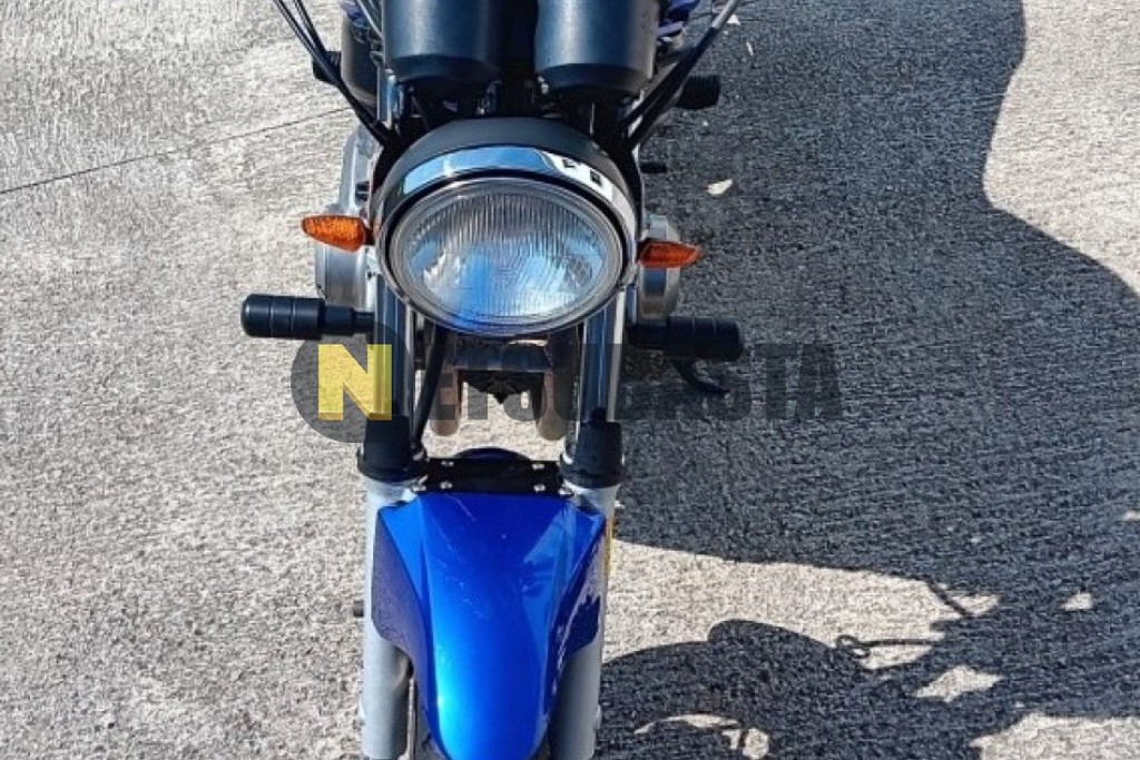 Suzuki GS 500 2005