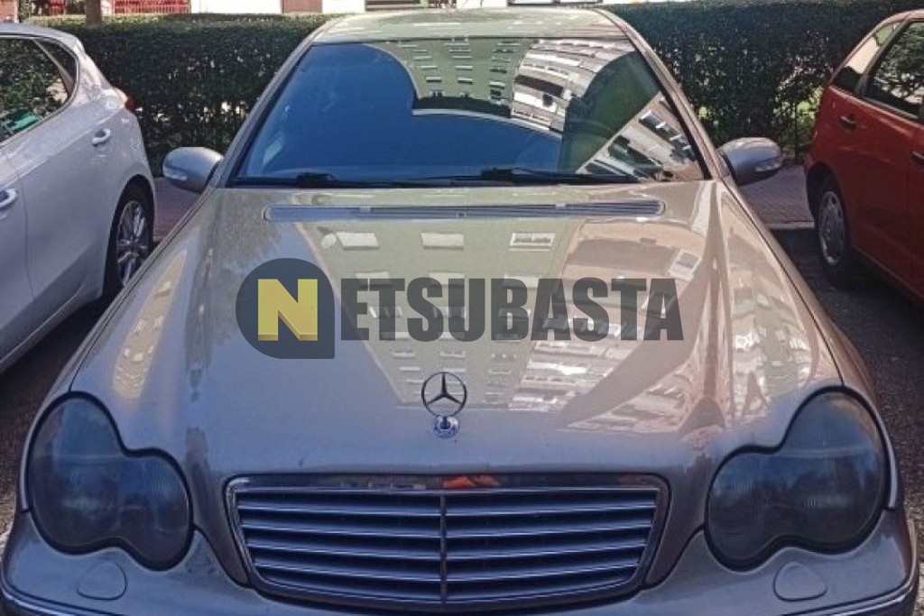 Mercedes-Benz C 220 CDI Aut. 2000