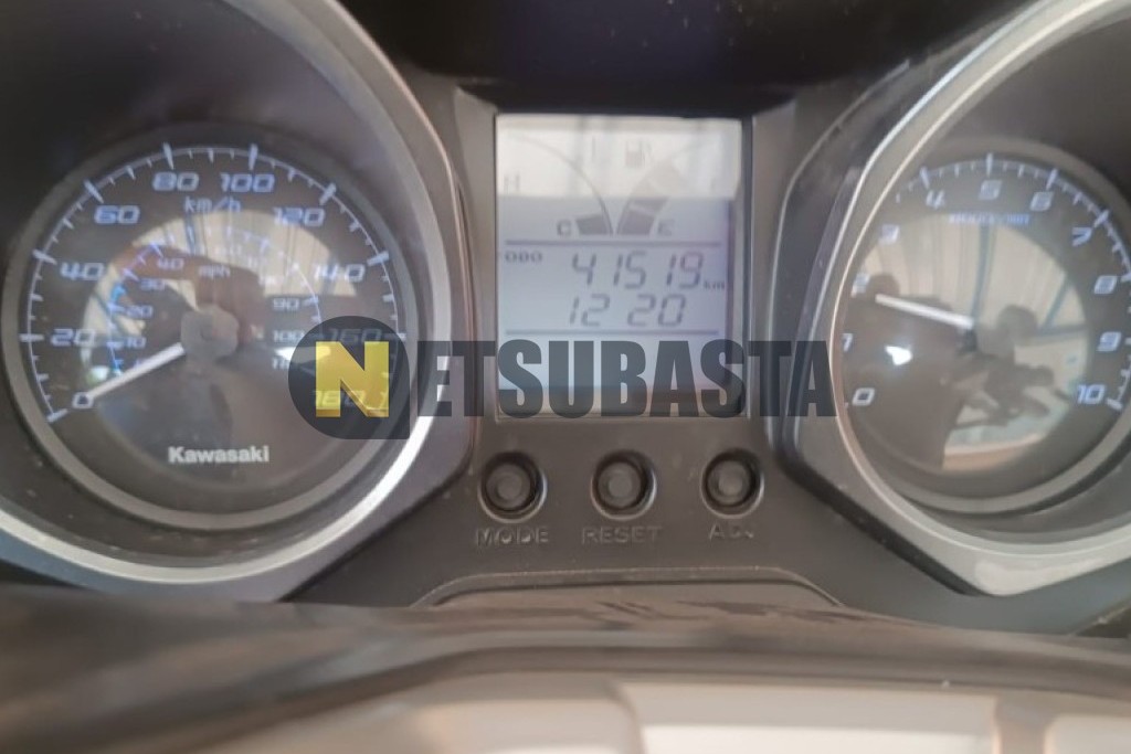 Kawasaki J 300 ABS 2016