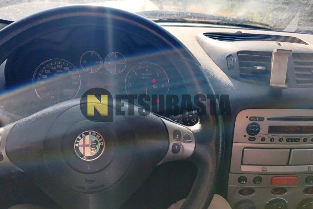 Alfa Romeo 147 1.9 JTD 2005