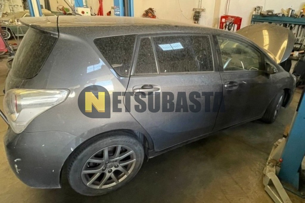 Toyota Verso 115D 2015