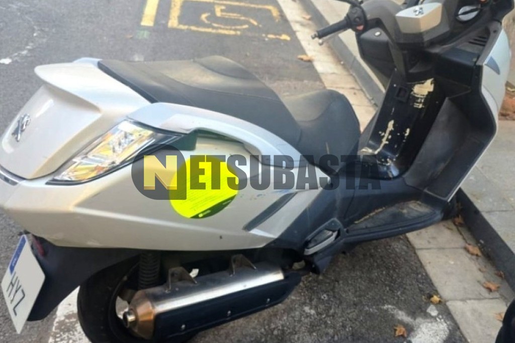 Peugeot Satelis 125 2014