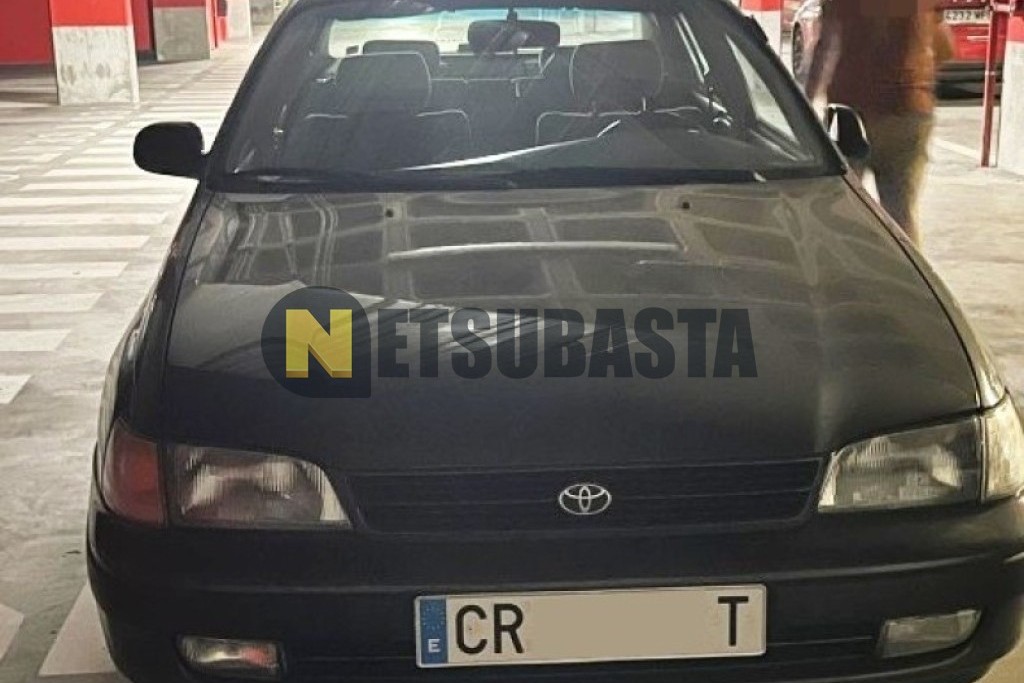 Toyota Carina E 2.0 GLi 1995