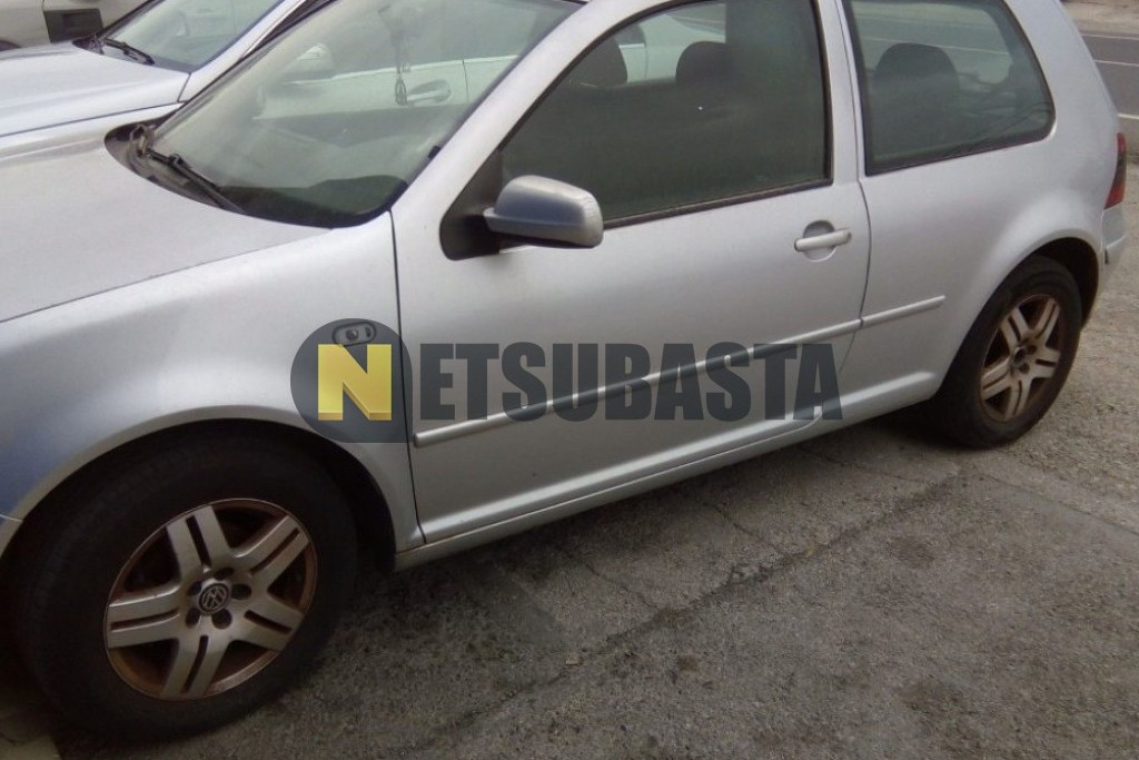 Volkswagen Golf 1.6 2001