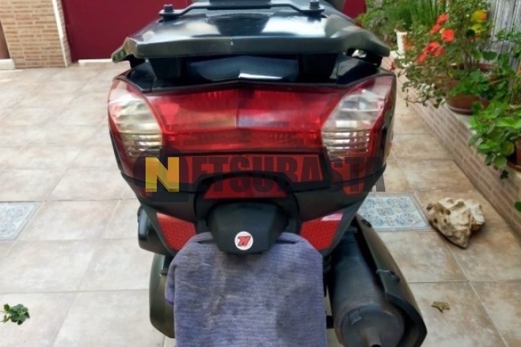 Kymco Super Dink 300i 2010
