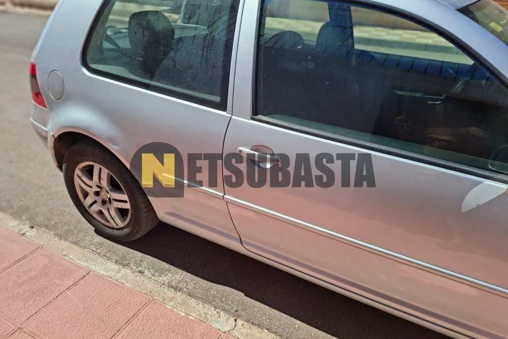 Volkswagen Golf 1.6 2001